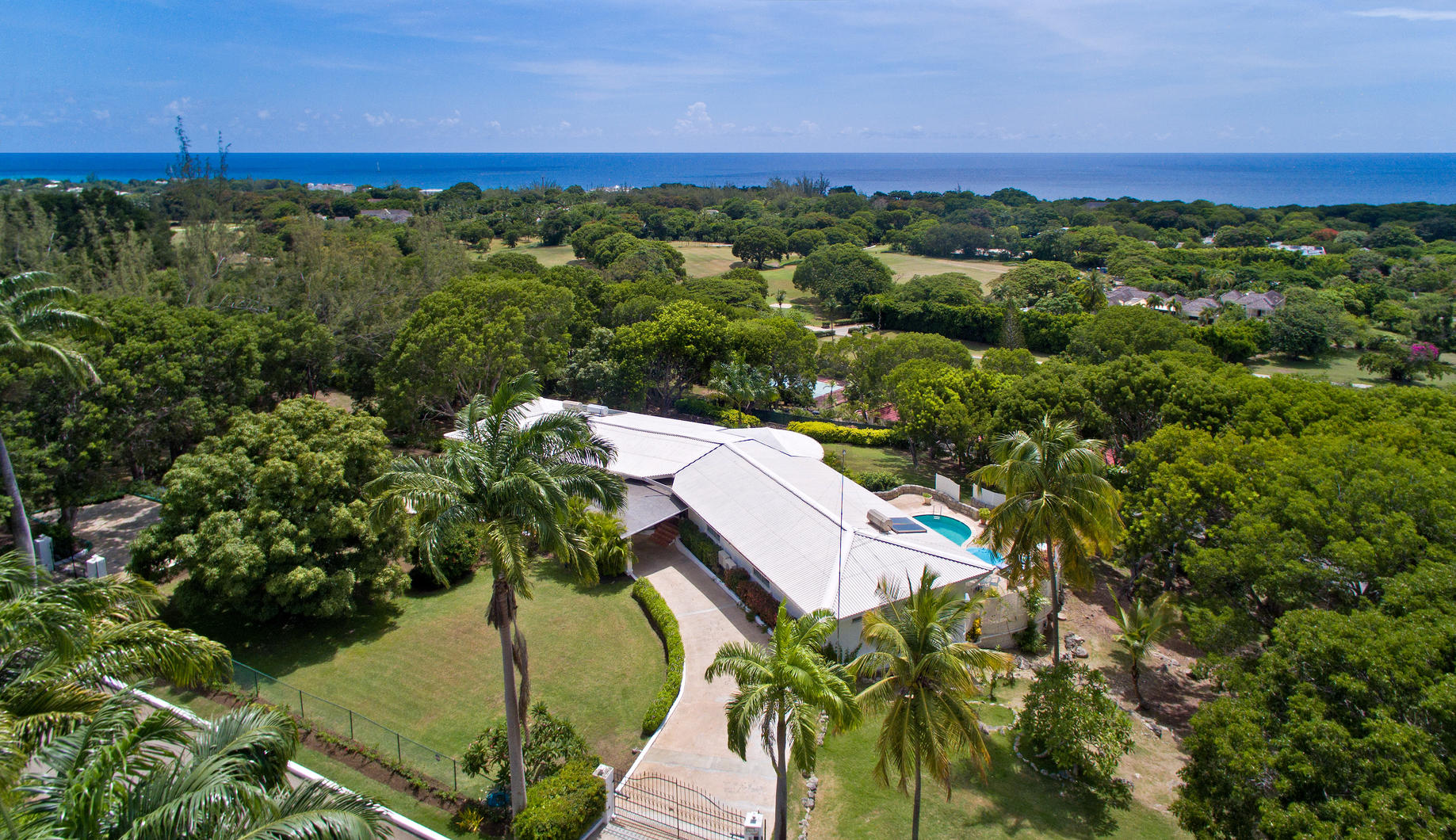 Barbados Villa Connections: Halle Rose Gallery 18
