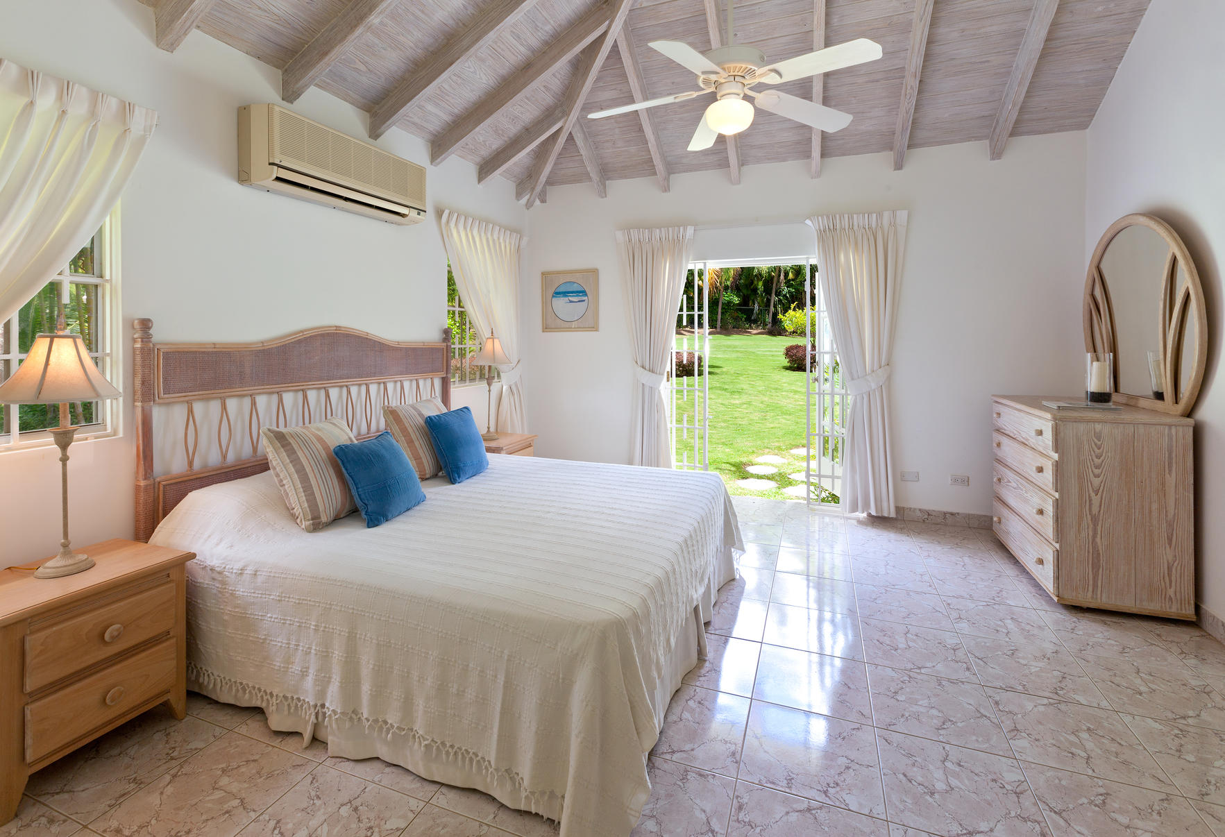 Barbados Villa Connections: Rose of Sharon Gallery 16