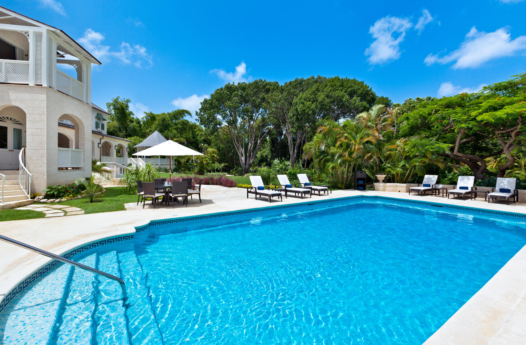 Barbados Villa Connections: Windward Gallery 3